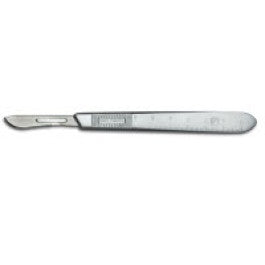 Bard - Parker Blades SS Sterile #15 (50本入り)